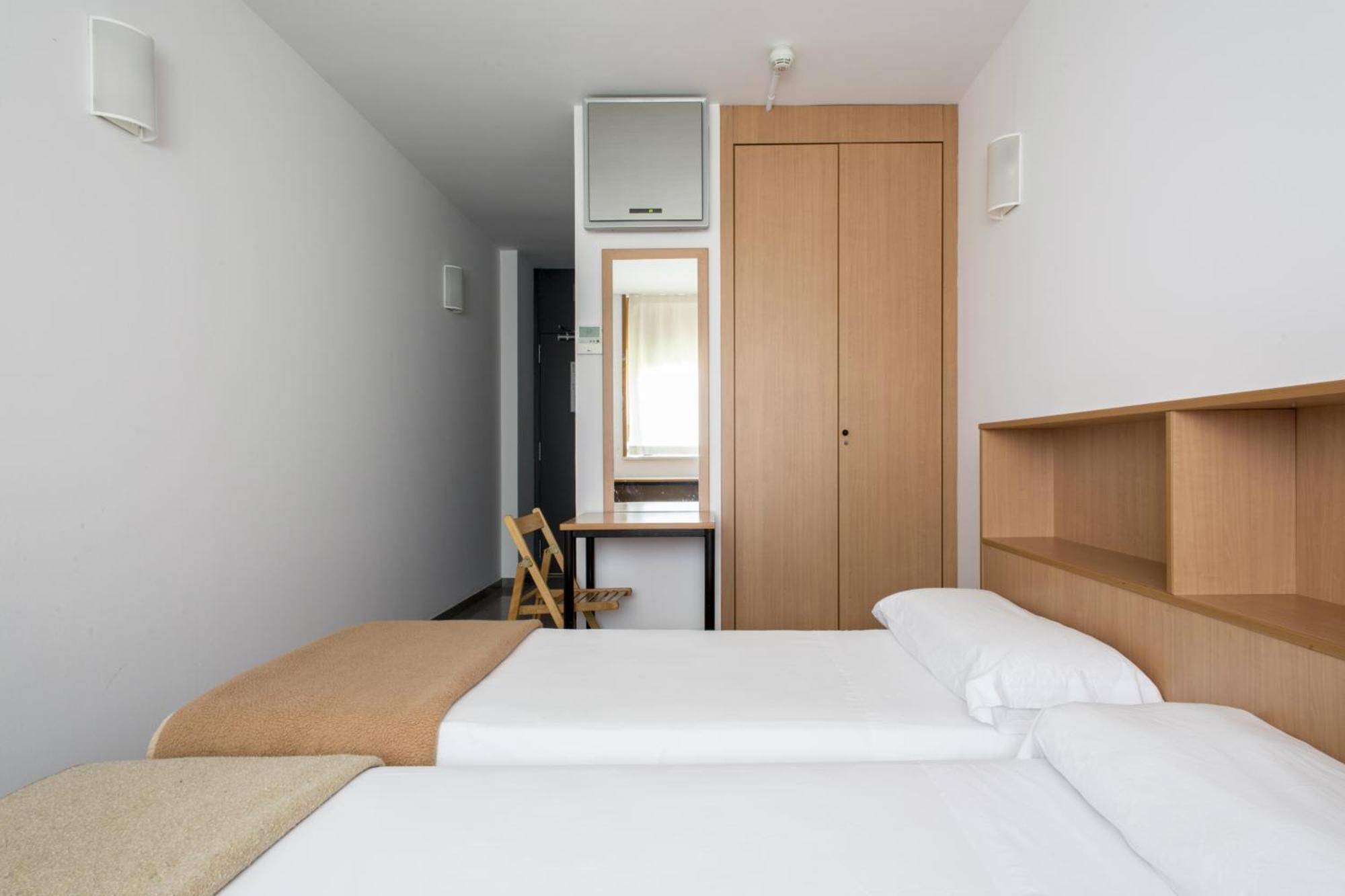 Residencia Universitaria Resa Campus De Montilivi Girona Eksteriør billede