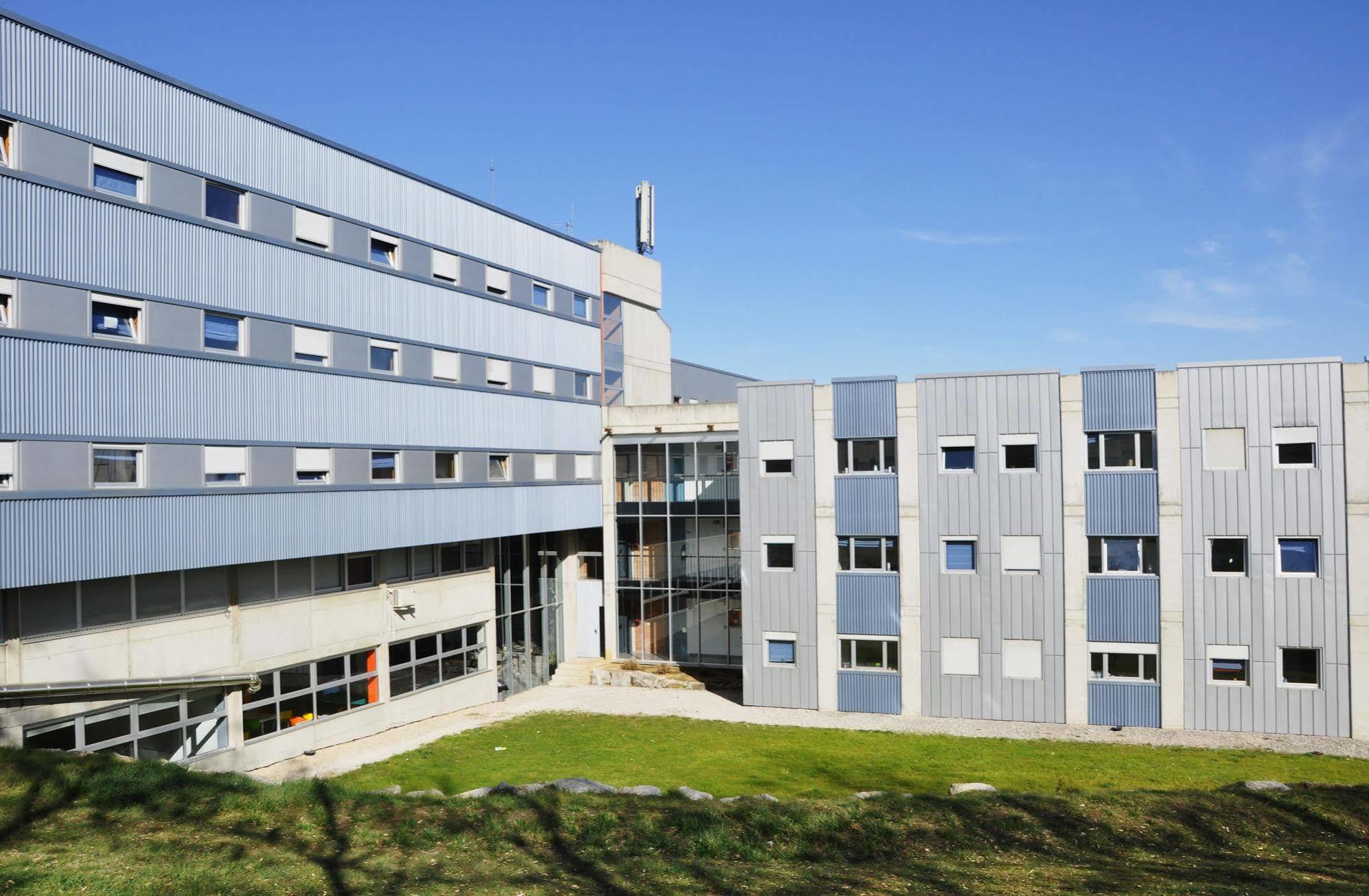 Residencia Universitaria Resa Campus De Montilivi Girona Eksteriør billede