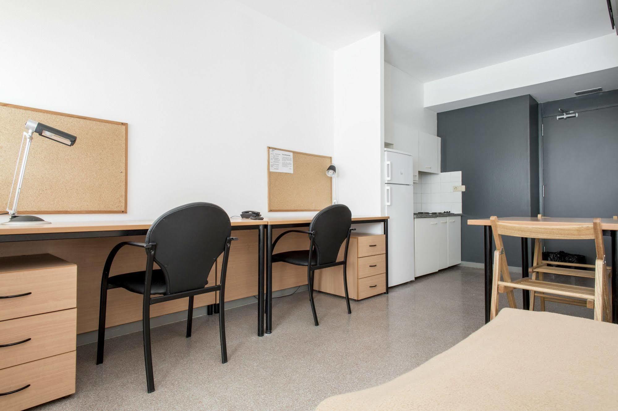 Residencia Universitaria Resa Campus De Montilivi Girona Eksteriør billede
