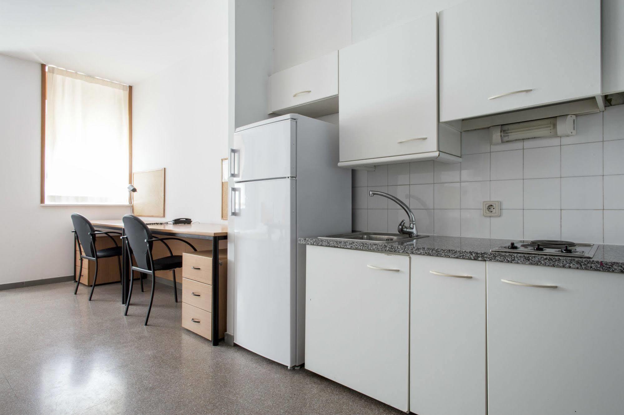 Residencia Universitaria Resa Campus De Montilivi Girona Eksteriør billede